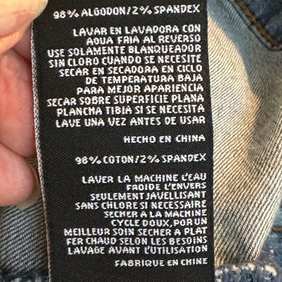 Kut From The Kloth Long Sleeve Cropped Denim Jacket Medium Wash, Size Medium - Picture 7 of 8